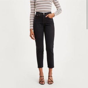 Levi's Wedgie Ankle Jean Wild Bunch Black (25)